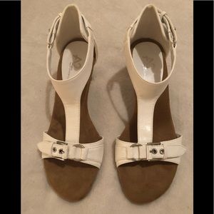 A2 by Aerosoles White Comfort Sandals